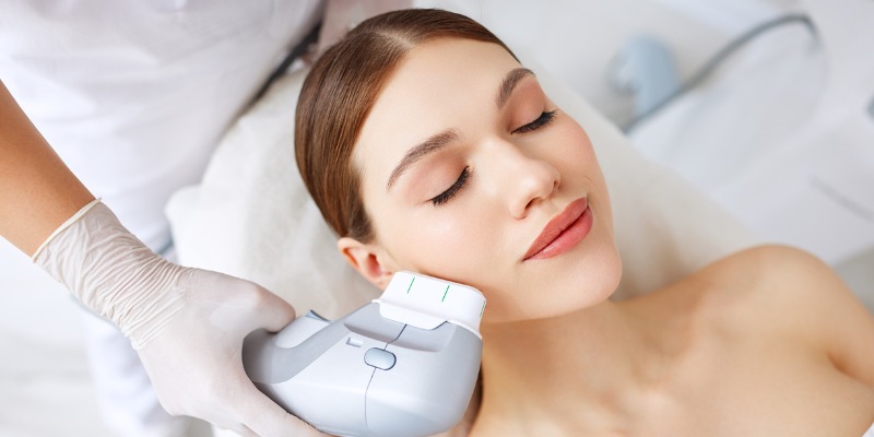 How Fat Freezing and HIFU Work Together? 4 book a personalised consultation of Fat Freezing and HIFU Together Rushden